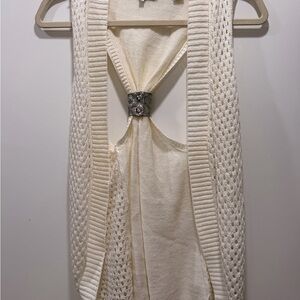 Elegant Cream Knit Women's Top